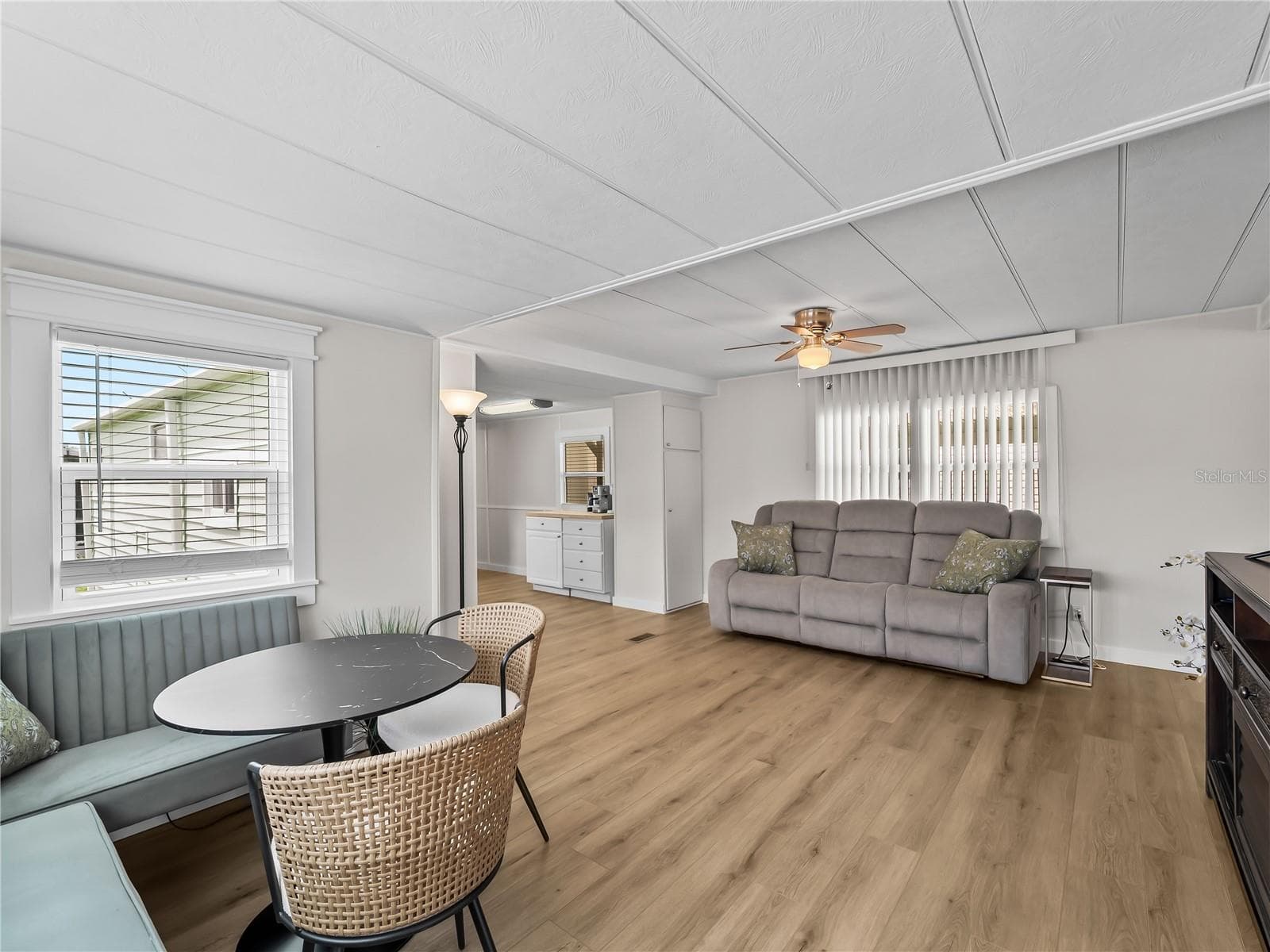 Mobile Home at 3402 SHINGLE OAK TER, SARASOTA, photo 22 of 63