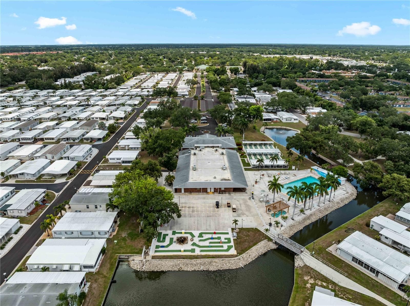 Mobile Home at 3402 SHINGLE OAK TER, SARASOTA, photo 44 of 63