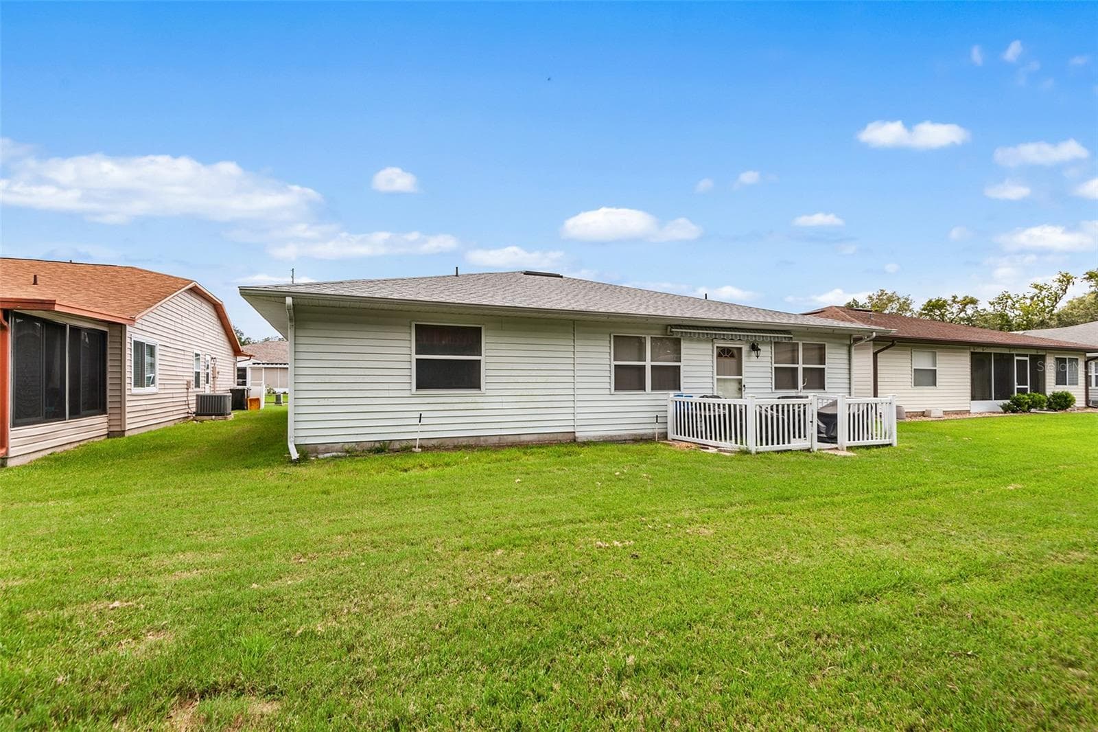 Single Family Residence at 4976 PLEASANT HOLLOW TRL, LAKELAND, photo 3 of 36