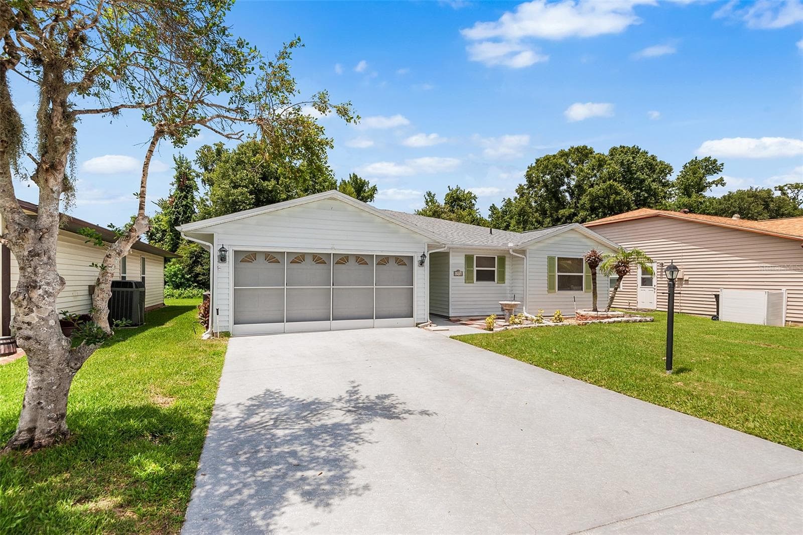Single Family Residence at 4976 PLEASANT HOLLOW TRL, LAKELAND, photo 6 of 36