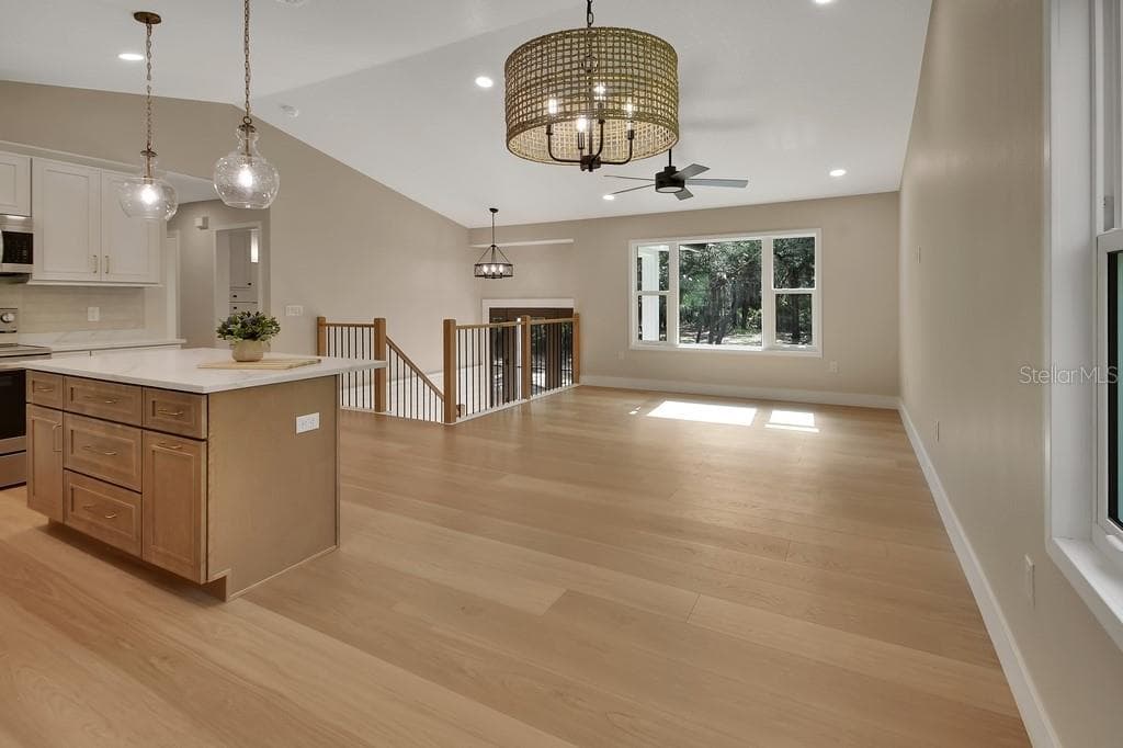 Open living area - 1530 DEERMOSS LN, DELAND