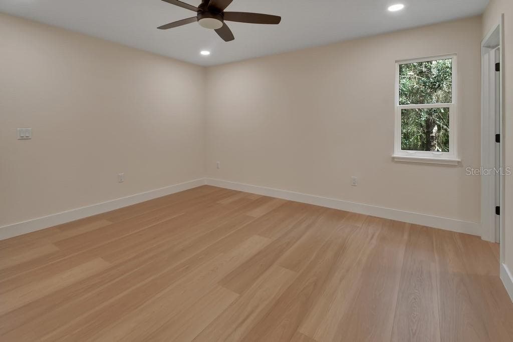 Master Bedroom - 1530 DEERMOSS LN, DELAND