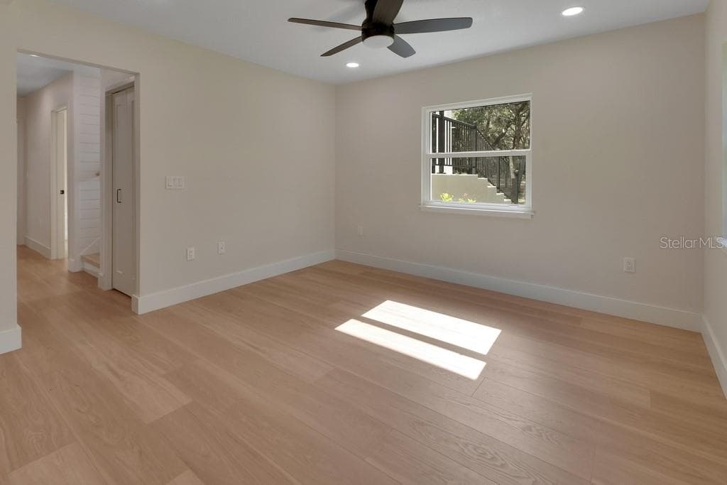 Game room - 1530 DEERMOSS LN, DELAND