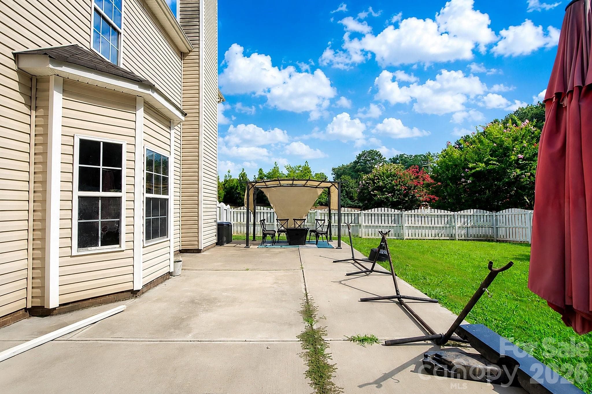 Single Family Residence at 2001 Choke Berry Way, Waxhaw, photo 39 of 44