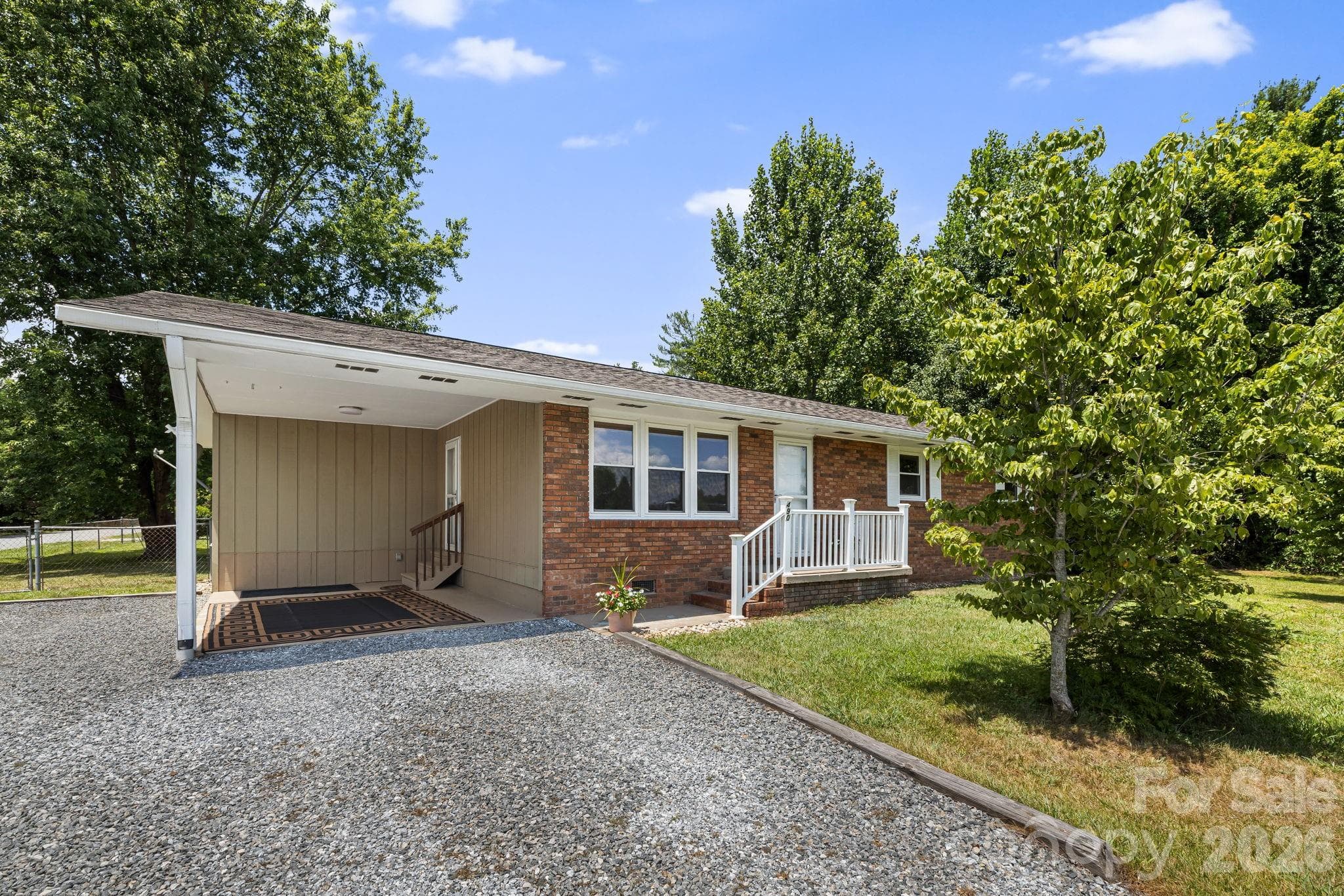 Single Family Residence at 490 ecusta Road, Brevard, photo 3 of 25