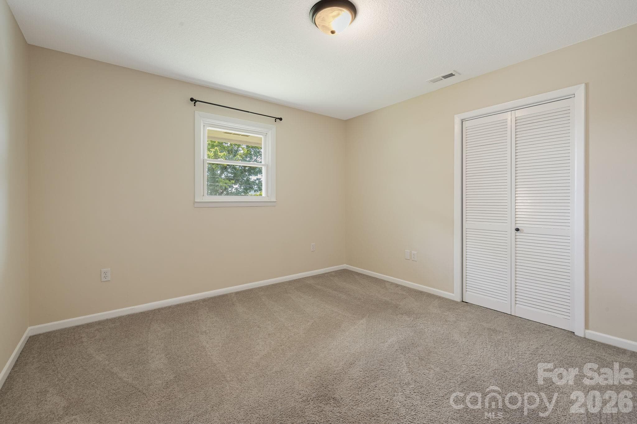 Single Family Residence at 490 ecusta Road, Brevard, photo 14 of 25
