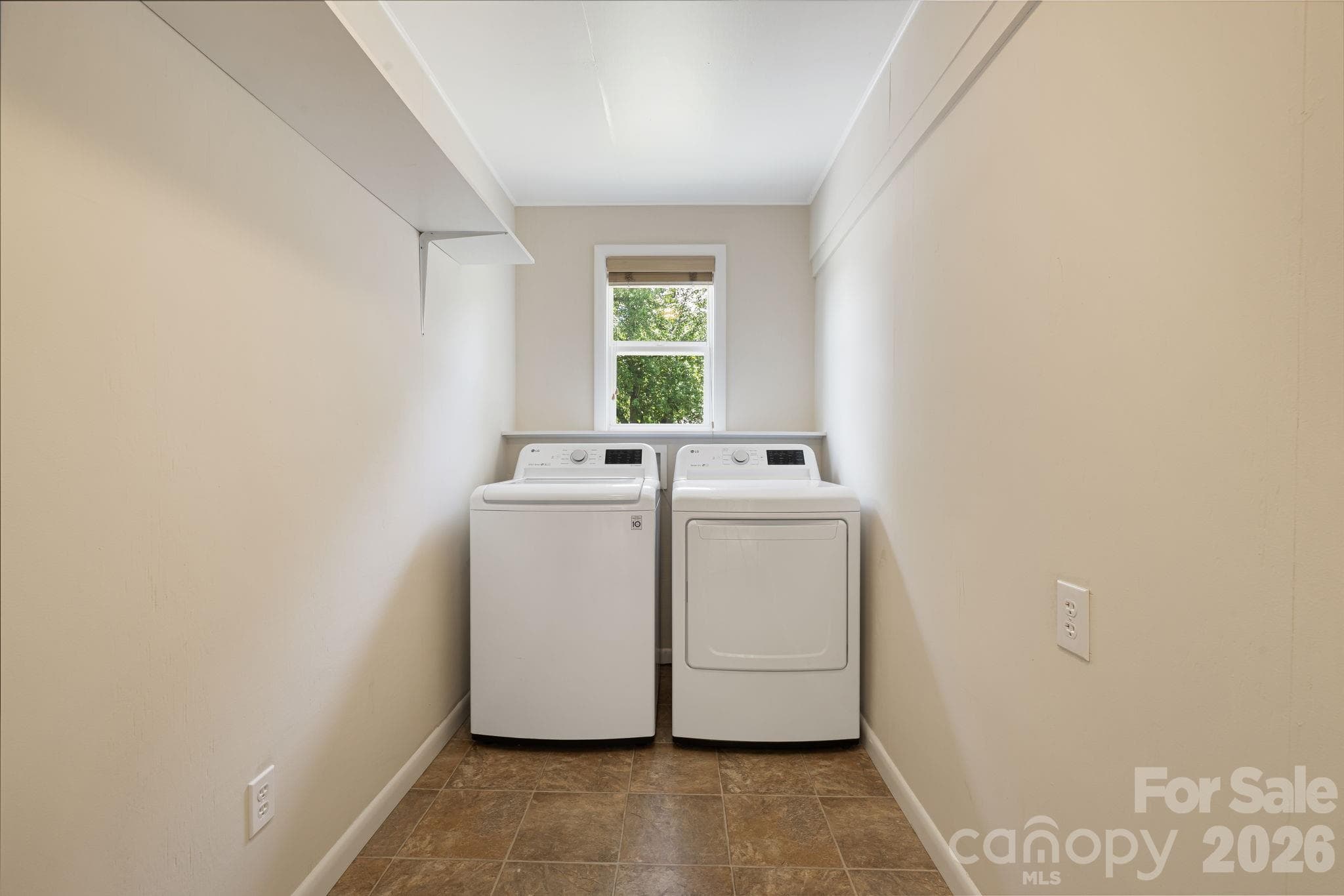 Single Family Residence at 490 ecusta Road, Brevard, photo 18 of 25