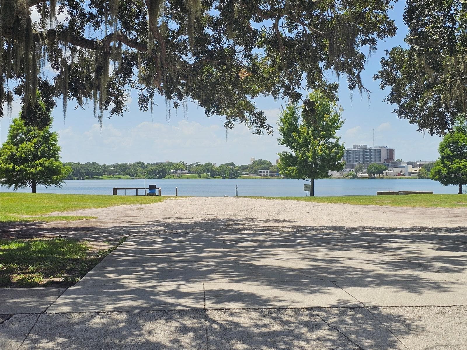 Lake Martha Park - 706 AVENUE I NE, WINTER HAVEN