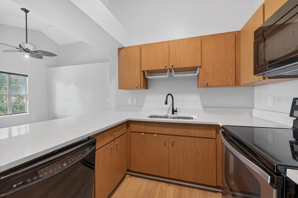 Condominium at 3002 W CLEVELAND ST #D11, TAMPA, photo 18 of 48