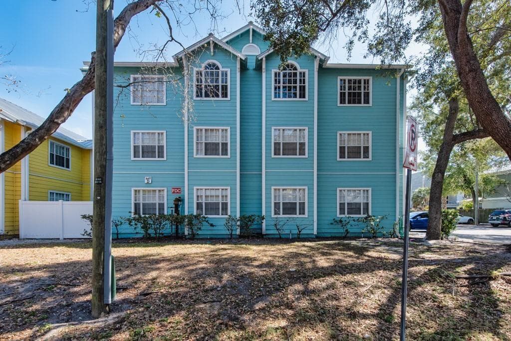 Condominium at 3002 W CLEVELAND ST #D11, TAMPA, photo 37 of 48