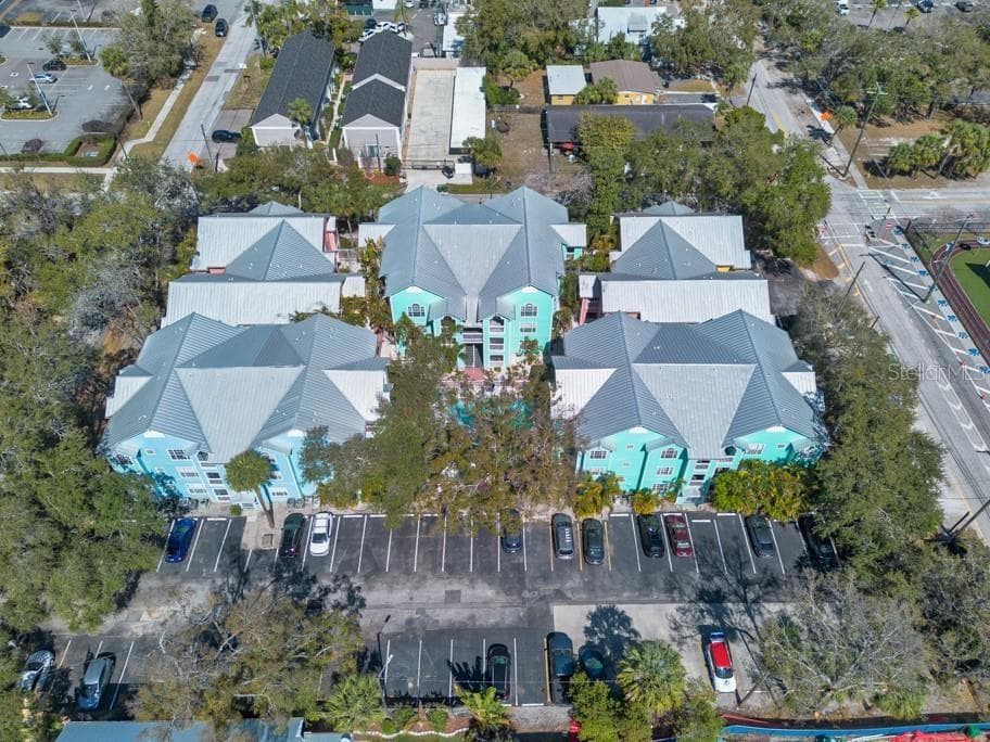 Condominium at 3002 W CLEVELAND ST #D11, TAMPA, photo 41 of 48