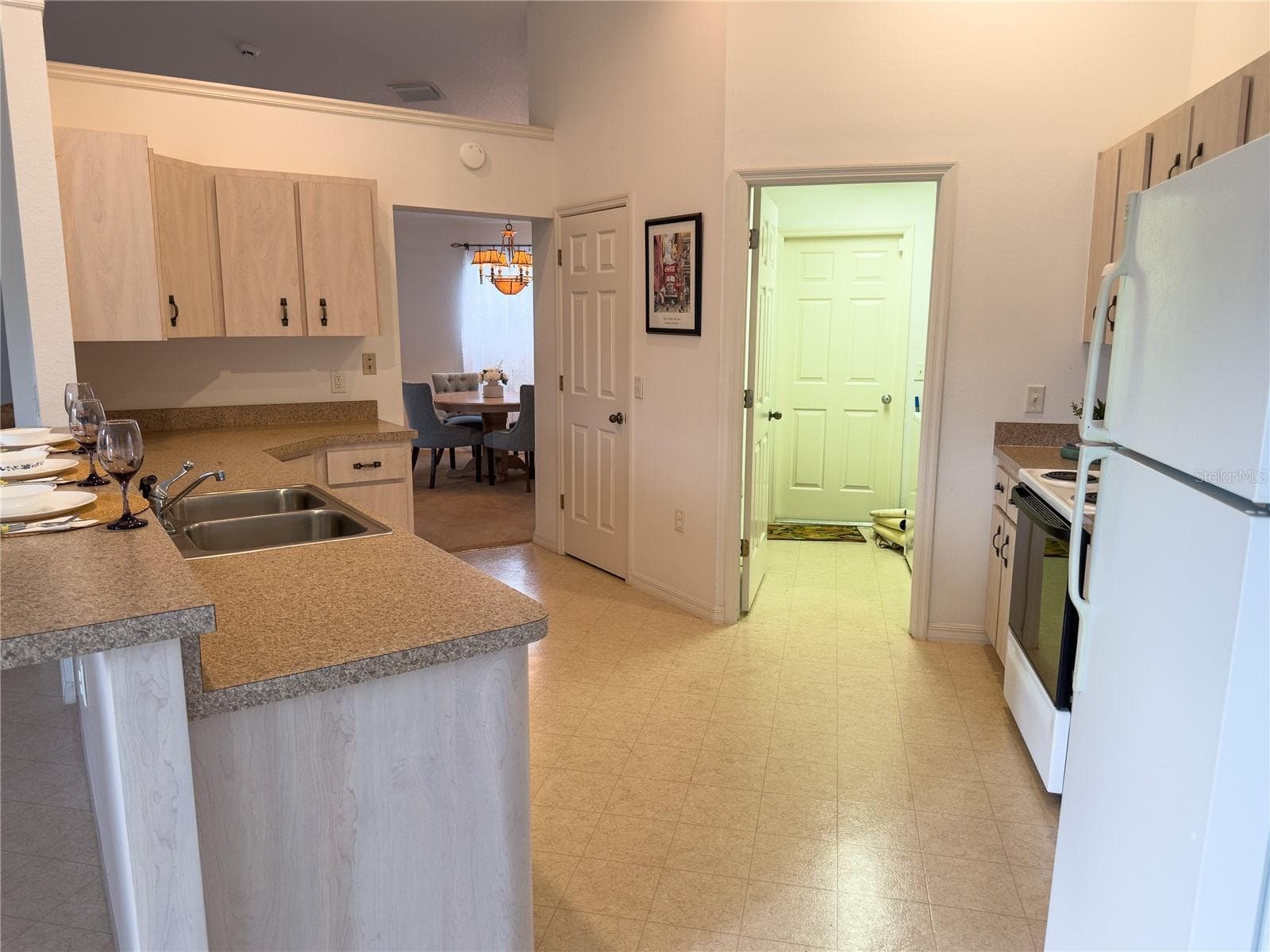 Single Family Residence at 13076 SW 78TH TER, OCALA, photo 11 of 35