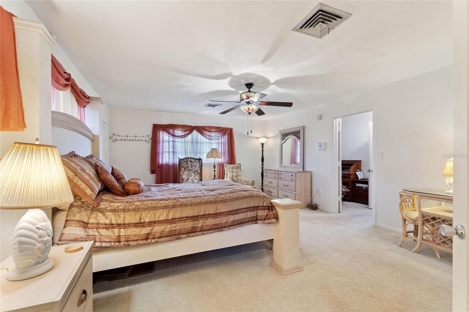 Reverse view of the private suite. - 6197 AMARYLLIS DR, INDIAN LAKE ESTATES