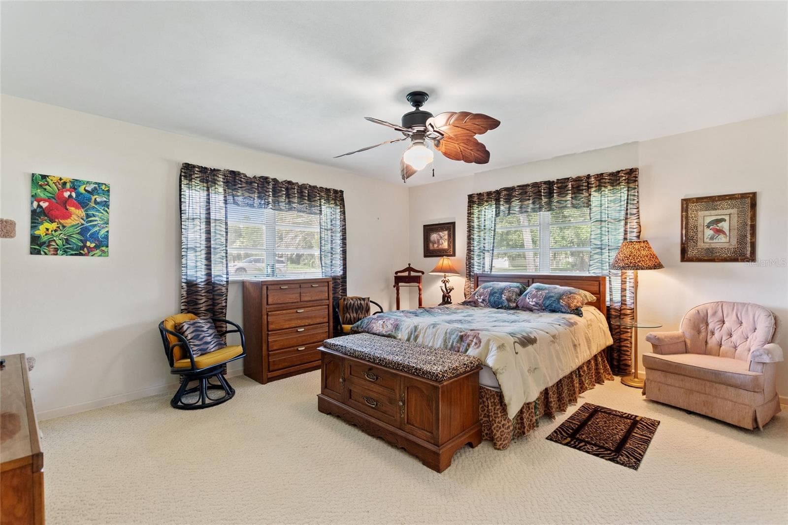 Guest bedroom. - 6197 AMARYLLIS DR, INDIAN LAKE ESTATES