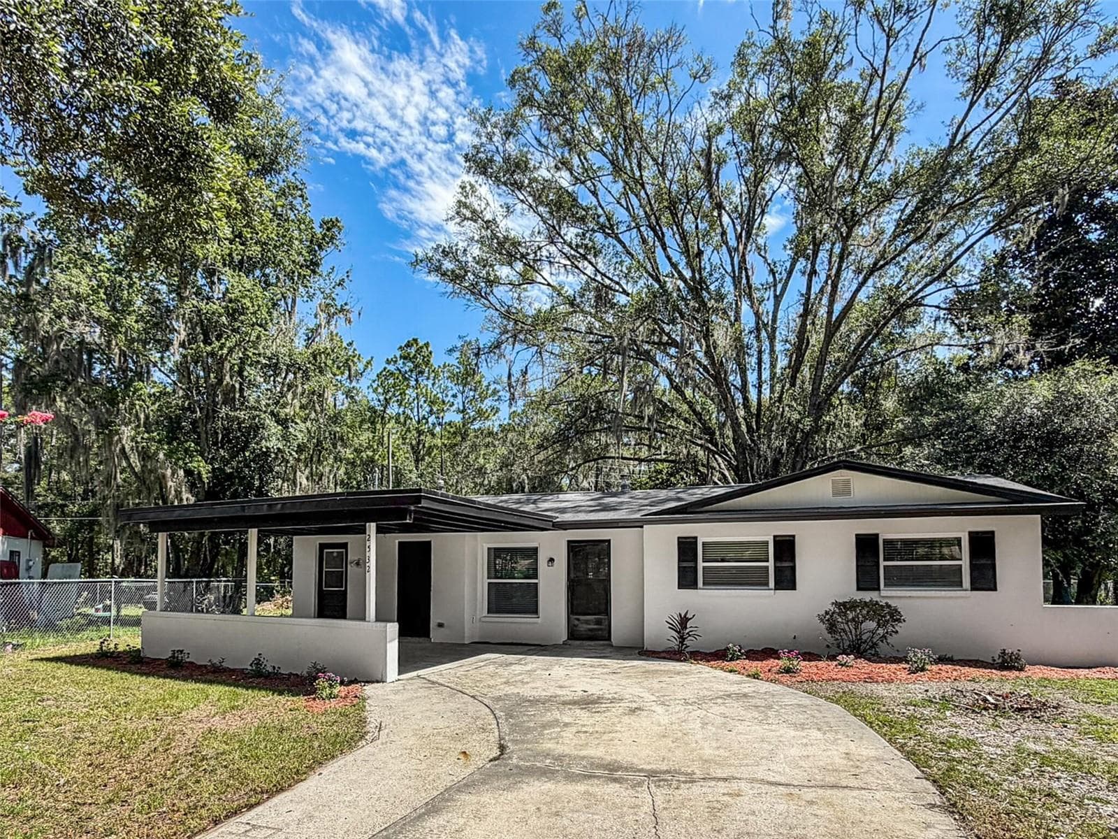 2532 NE 13TH AVE