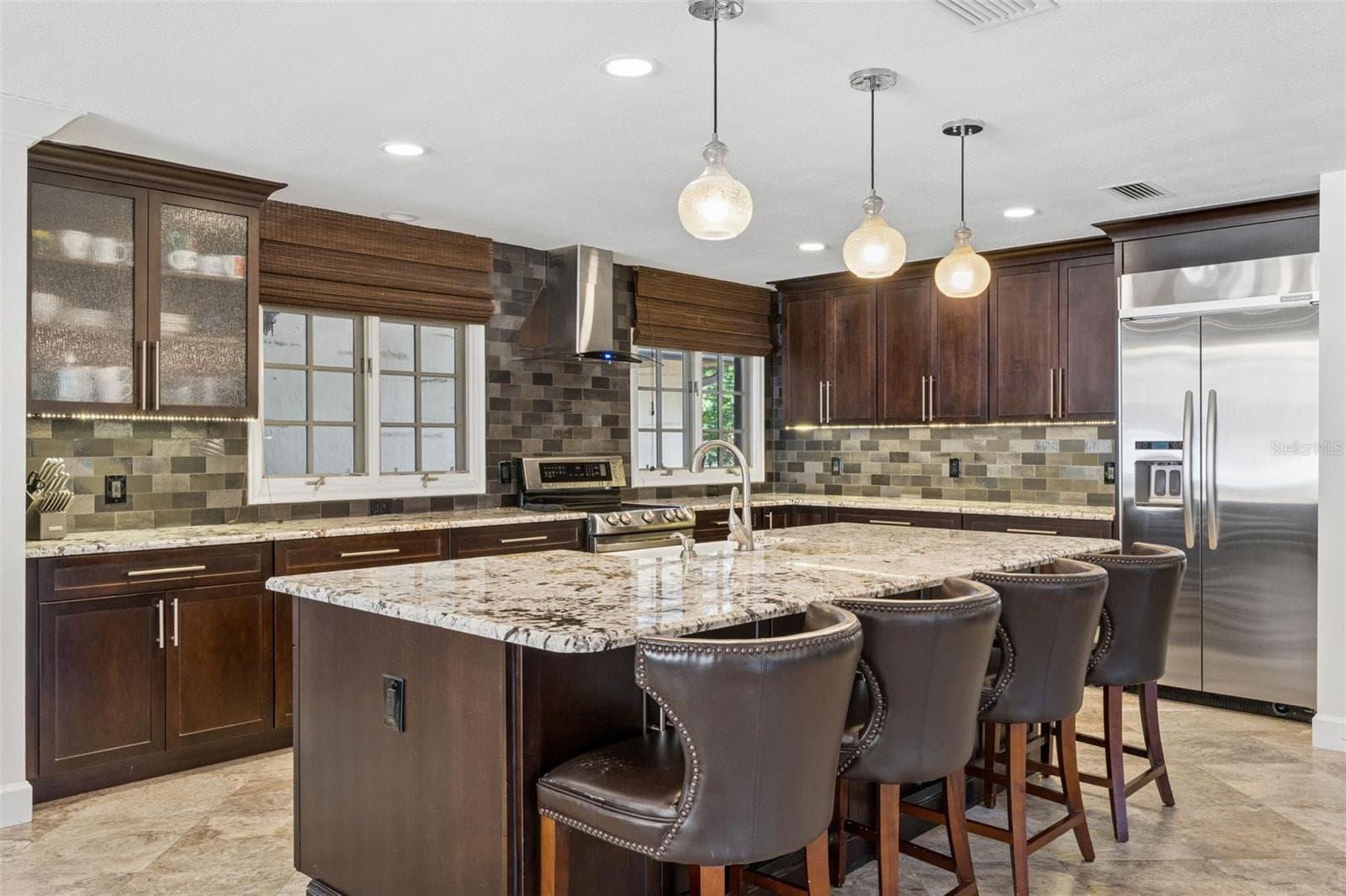 Only thing missing is you!! - 1629 HEMPEL AVE, WINDERMERE