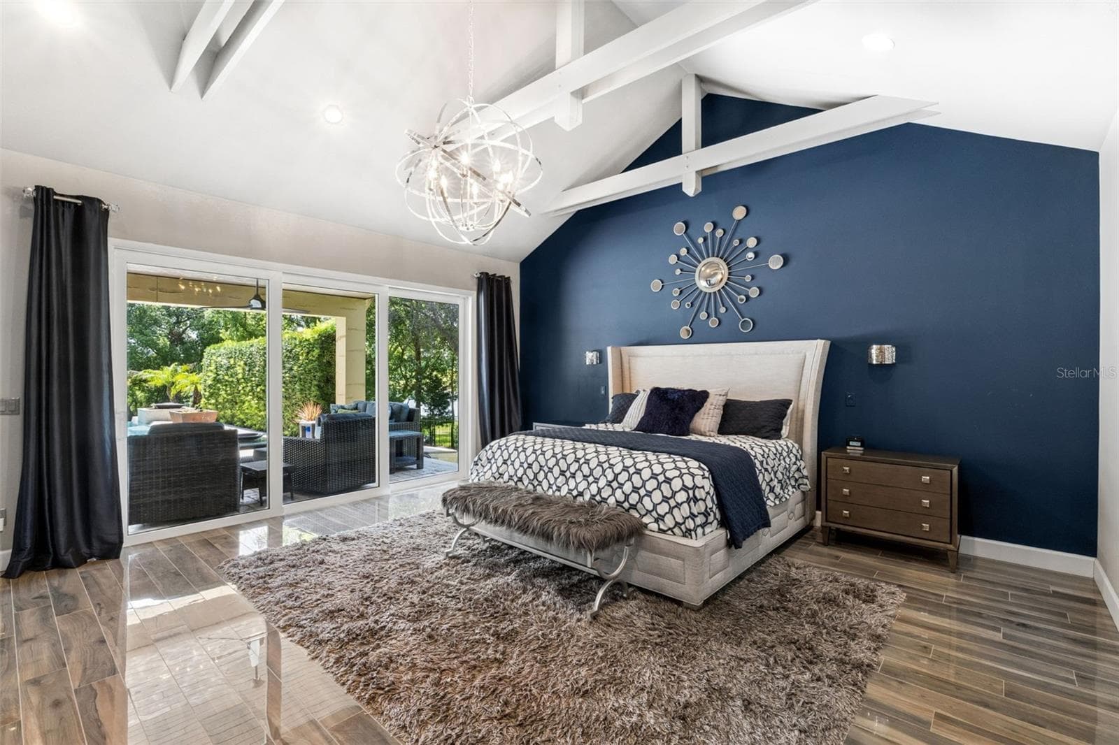 Vaulted Ceiling Primary Bedroom - 1629 HEMPEL AVE, WINDERMERE