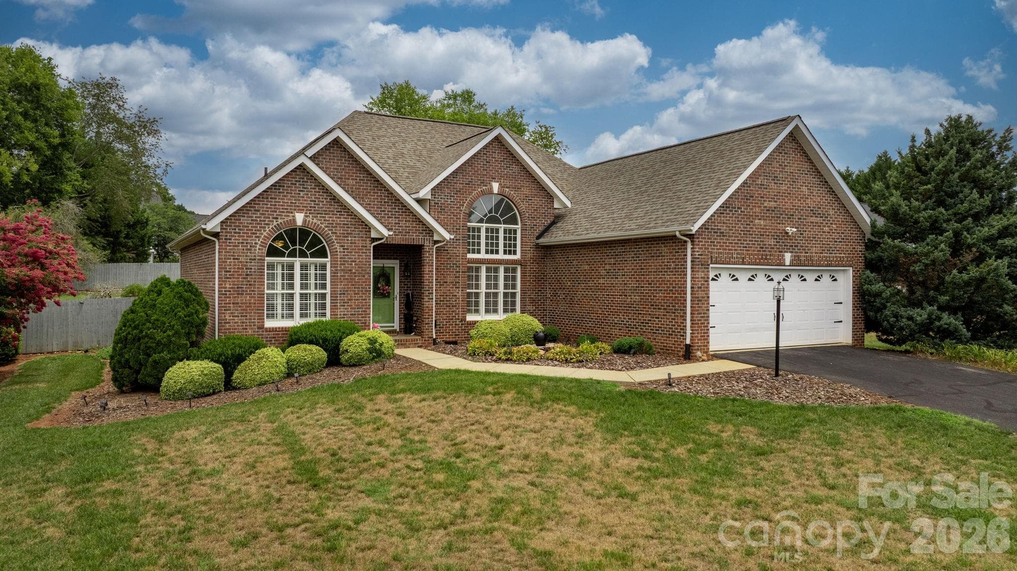 Single Family Residence at 3992 Brickfield Street, Hickory, photo 4 of 41