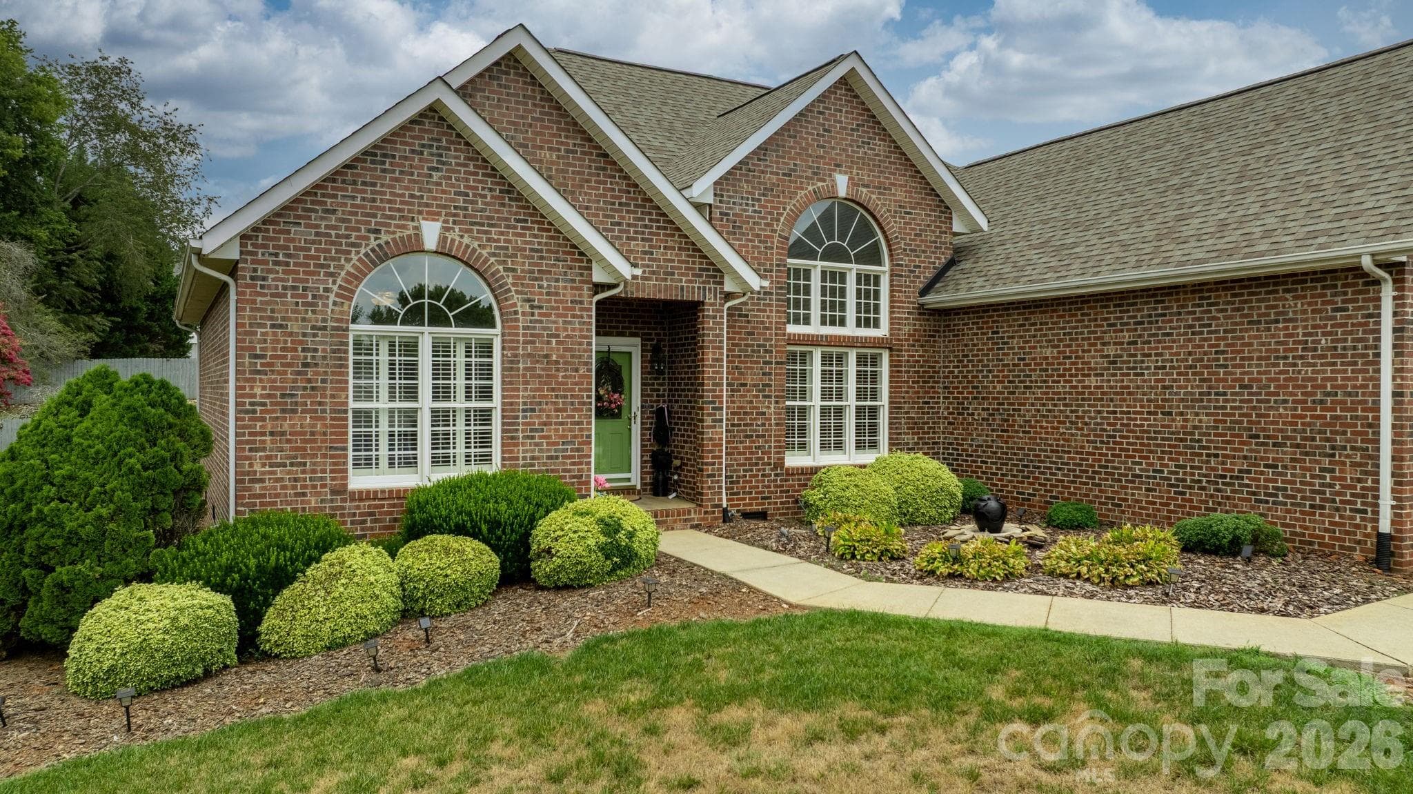 Single Family Residence at 3992 Brickfield Street, Hickory, photo 5 of 41