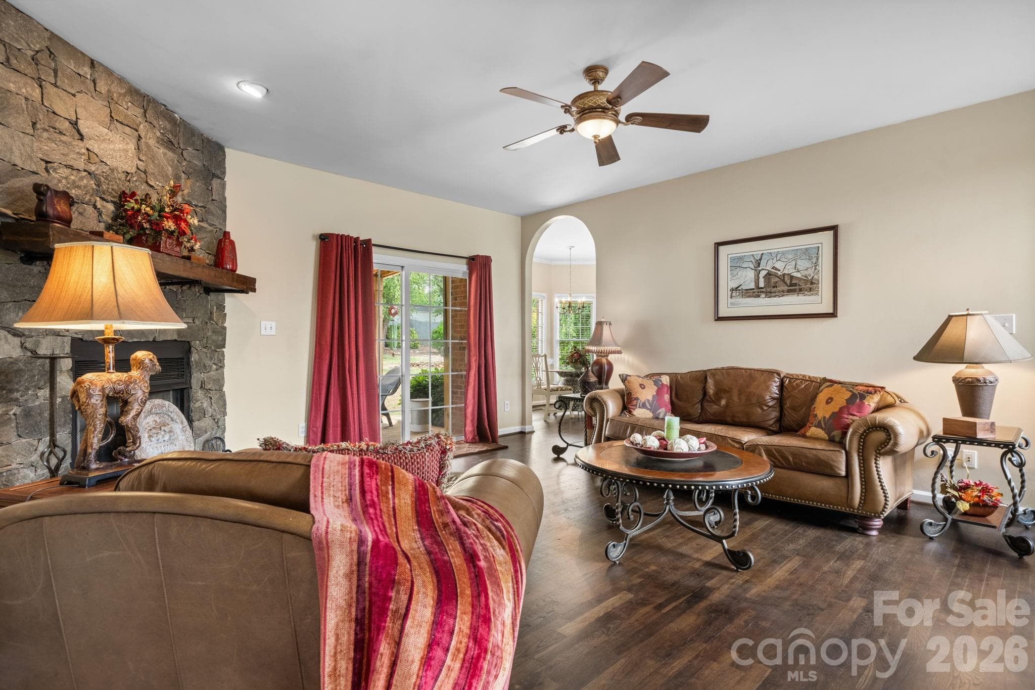 Single Family Residence at 3992 Brickfield Street, Hickory, photo 10 of 41