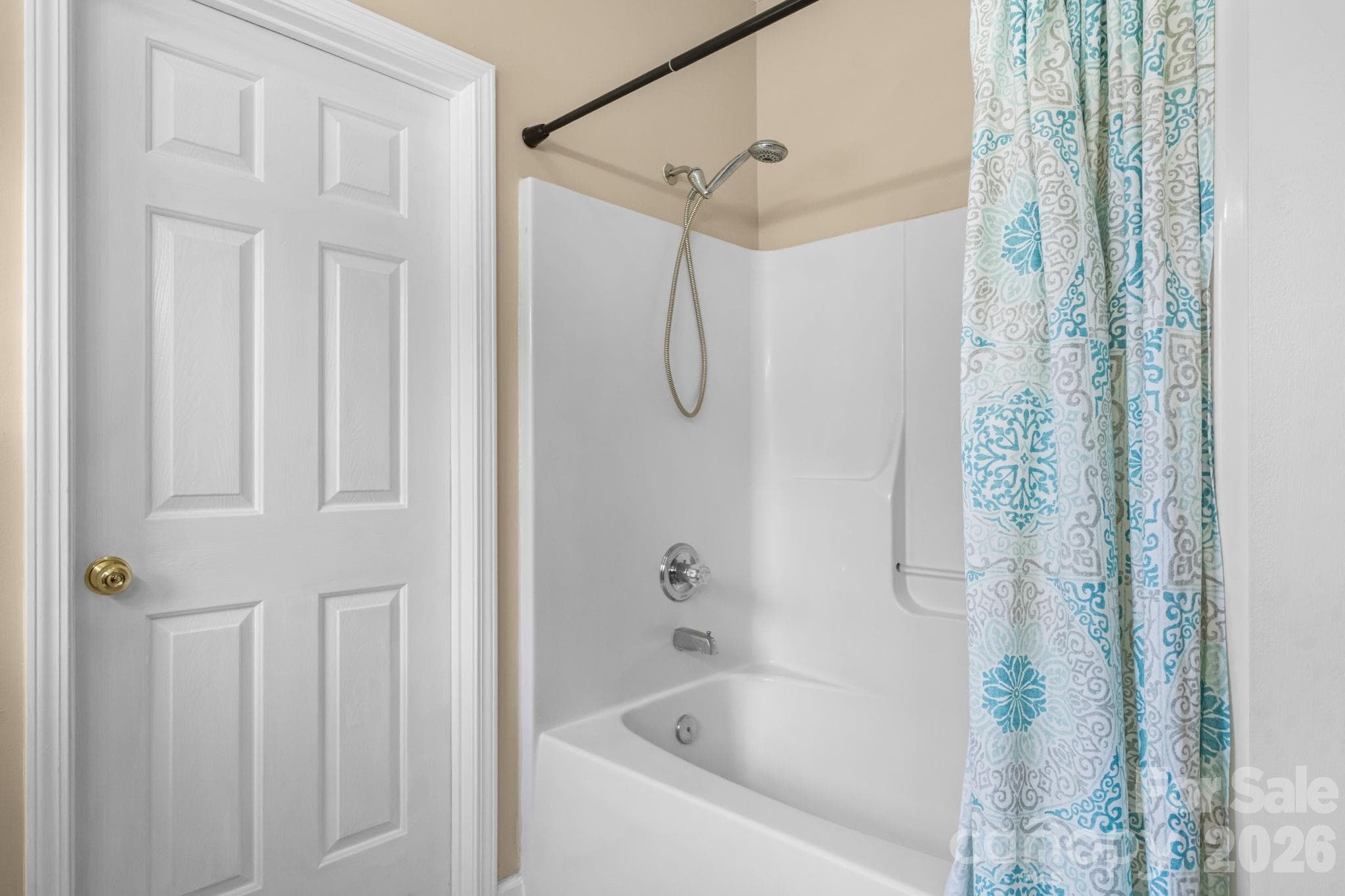 main Bedroom bathroom - 3992 Brickfield Street, Hickory