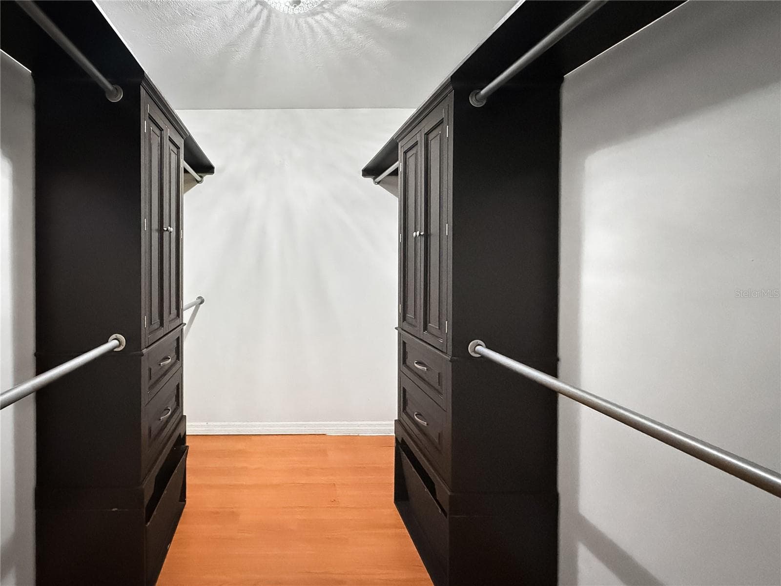 Primary Bedroom Closet - 1011 WINDING OAKS DR, PALM HARBOR