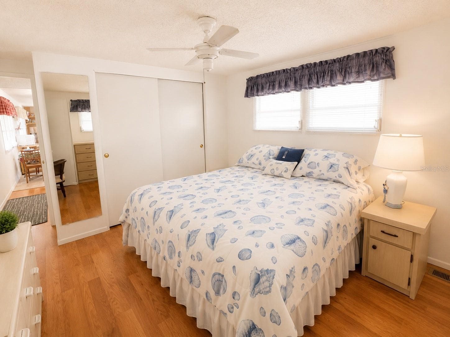 Mobile Home at 6918 E BAYOU LN, BRADENTON, photo 15 of 38