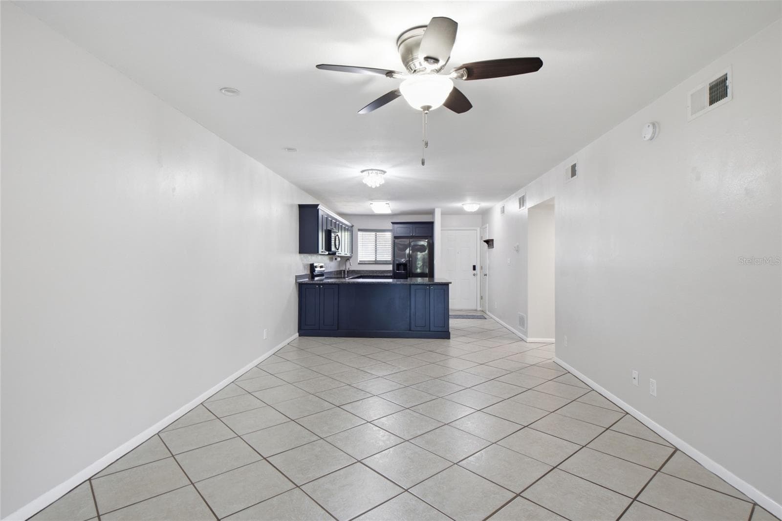 Condominium at 6033 34TH ST W #136, BRADENTON, photo 7 of 36