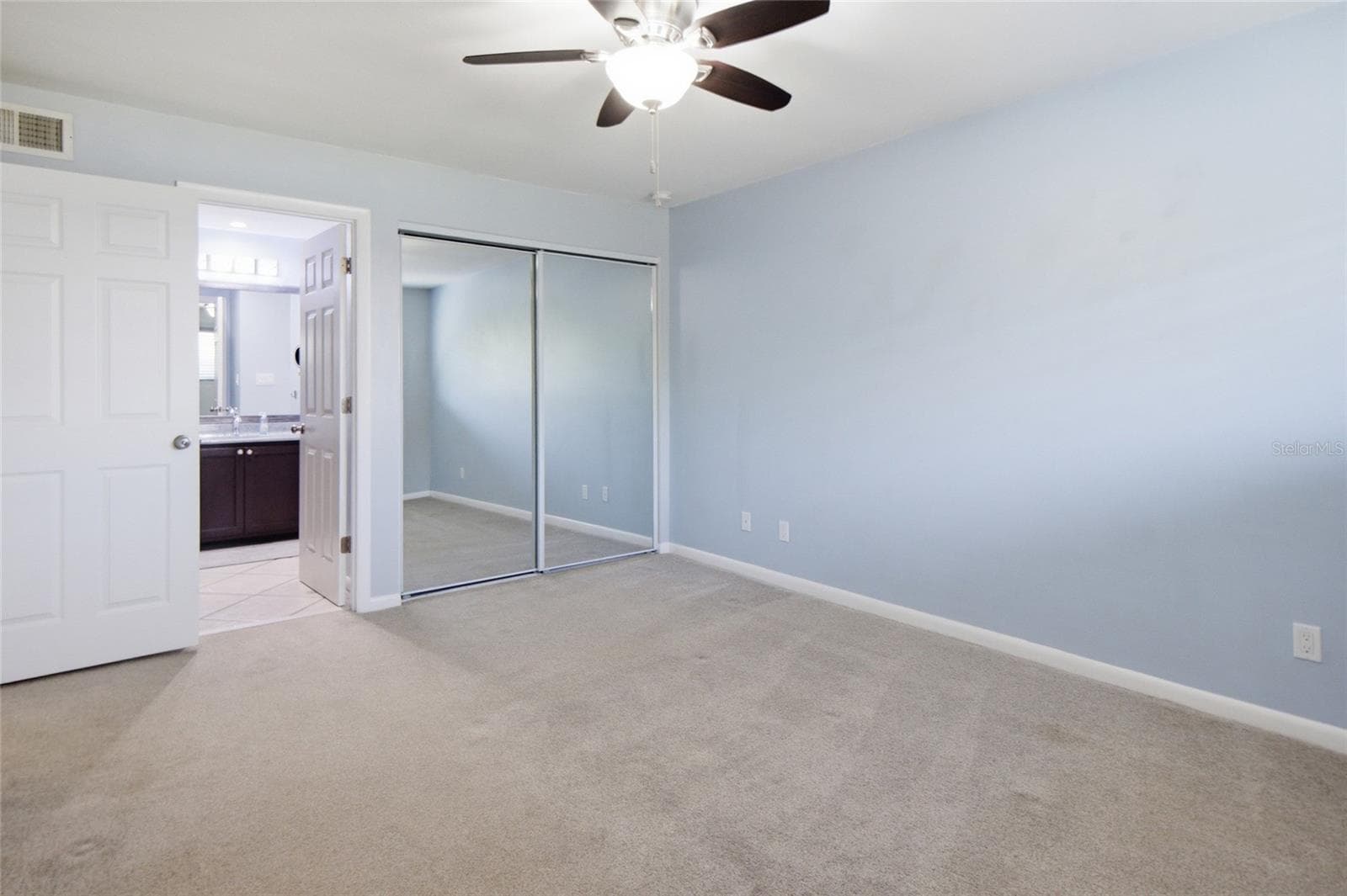 Condominium at 6033 34TH ST W #136, BRADENTON, photo 12 of 36
