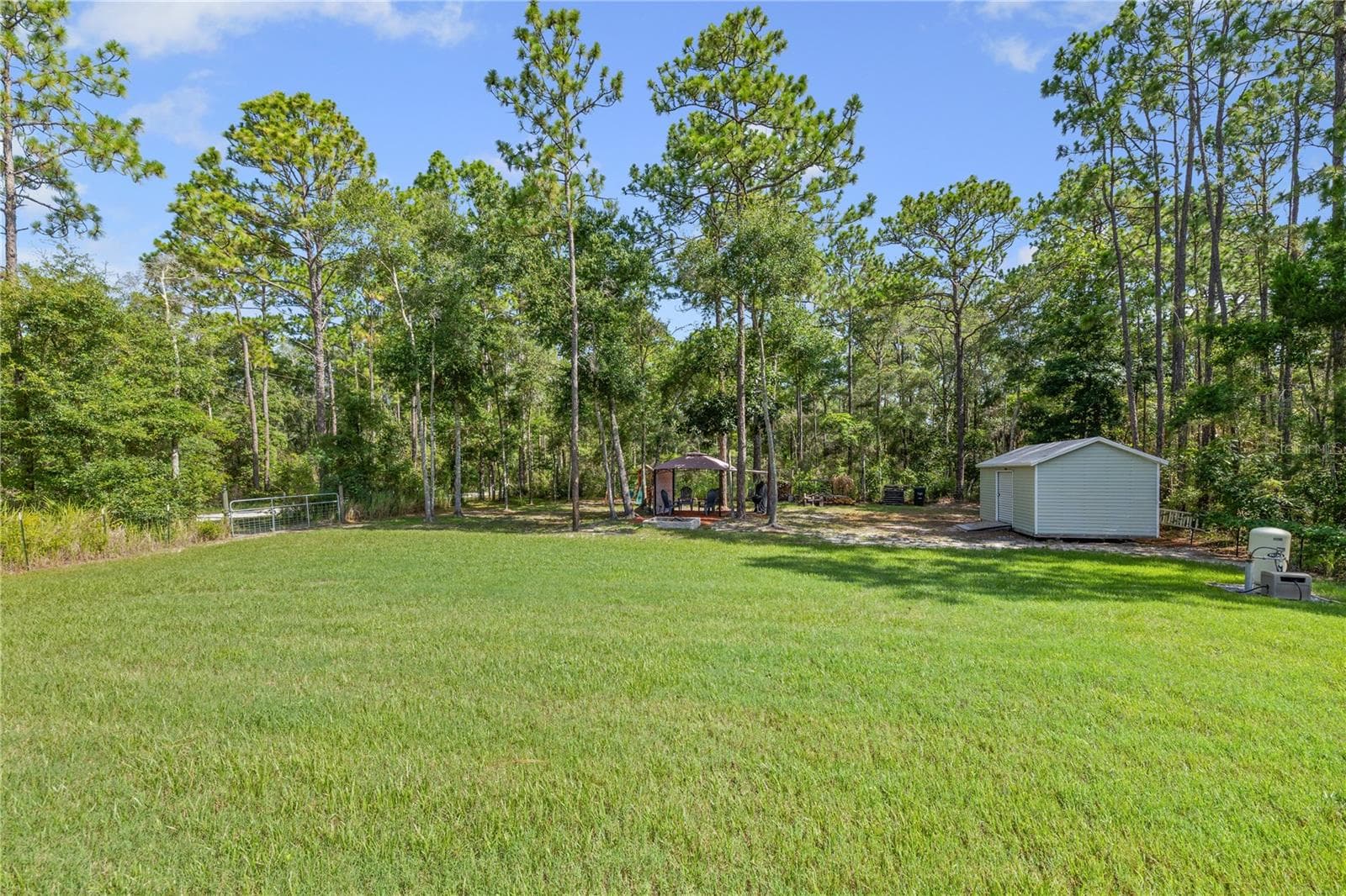 Single Family Residence at 14241 RAVINE AVE, WEEKI WACHEE, photo 33 of 62
