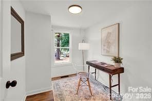 Single Family Residence at 515 Roberts Avenue, York, photo 9 of 15