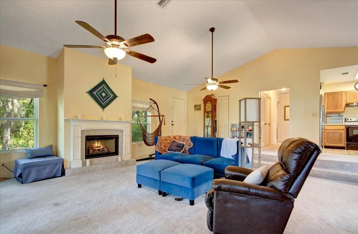 Single Family Residence at 235 ASHLEY LAKE DR, MELROSE, photo 8 of 44