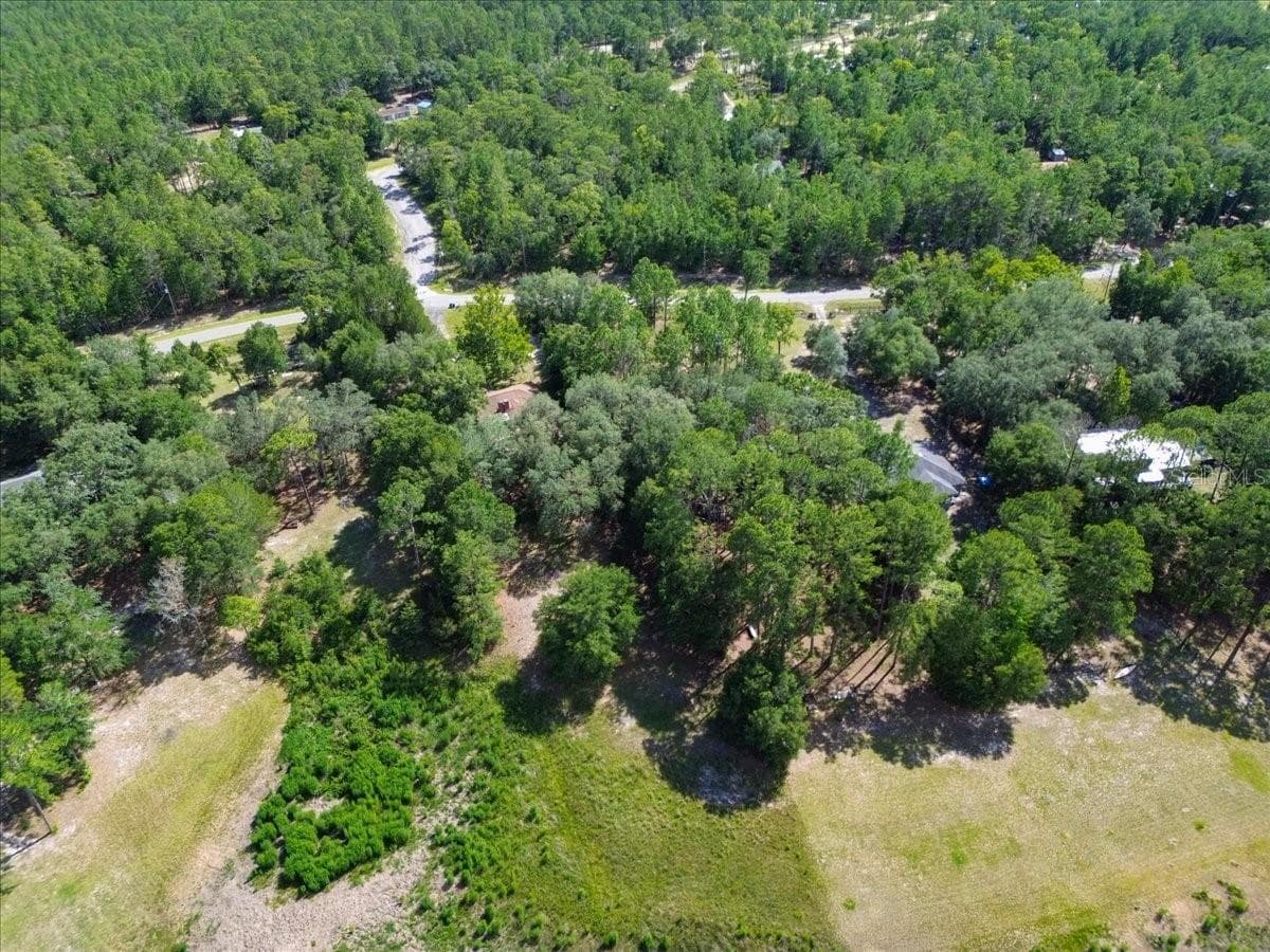 Single Family Residence at 235 ASHLEY LAKE DR, MELROSE, photo 42 of 44