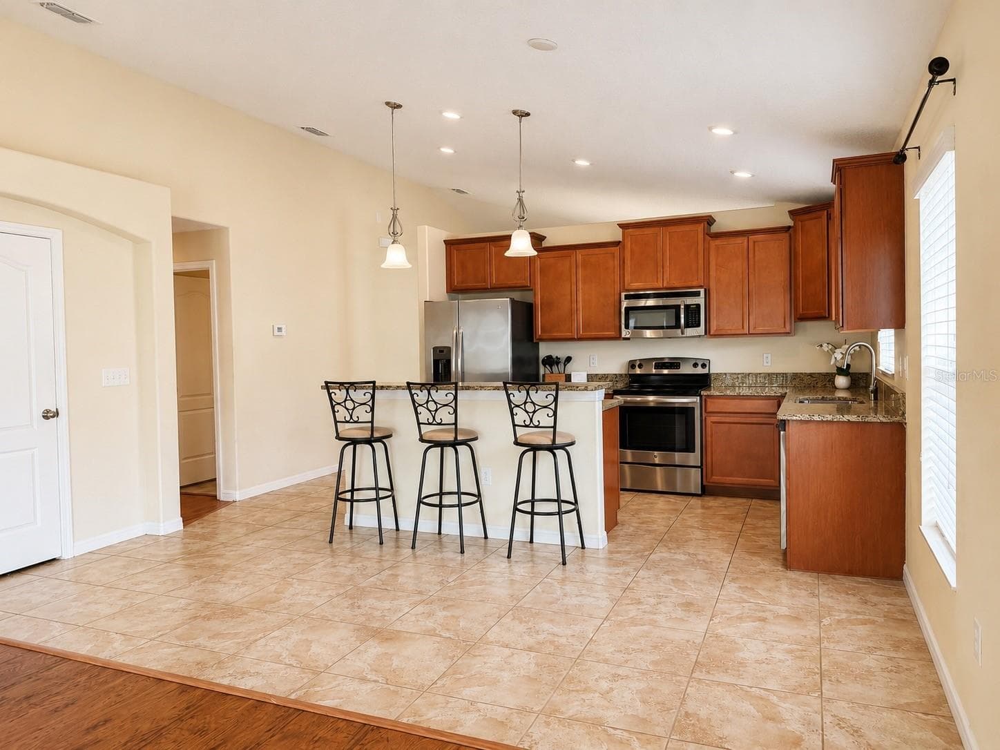 Single Family Residence at 15406 FEATHER STAR PLACE, RUSKIN, photo 17 of 45
