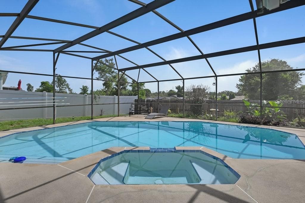 Single Family Residence at 3018 BONKIRK DR, DELTONA, photo 3 of 37
