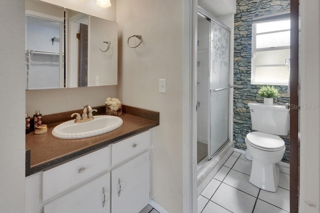 Single Family Residence at 3018 BONKIRK DR, DELTONA, photo 20 of 37