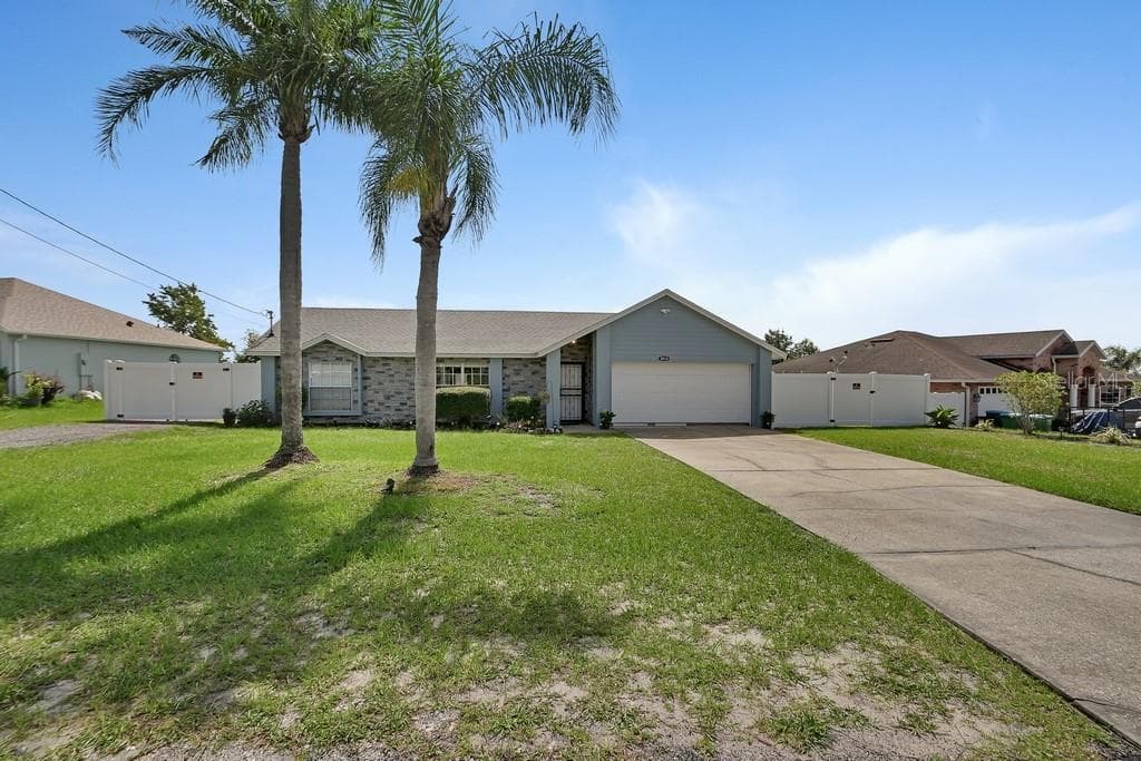 Single Family Residence at 3018 BONKIRK DR, DELTONA, photo 36 of 37