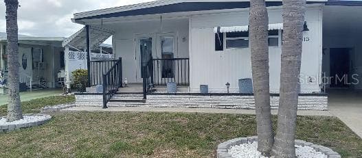 Front - 313 DANUBE CIR, BRADENTON