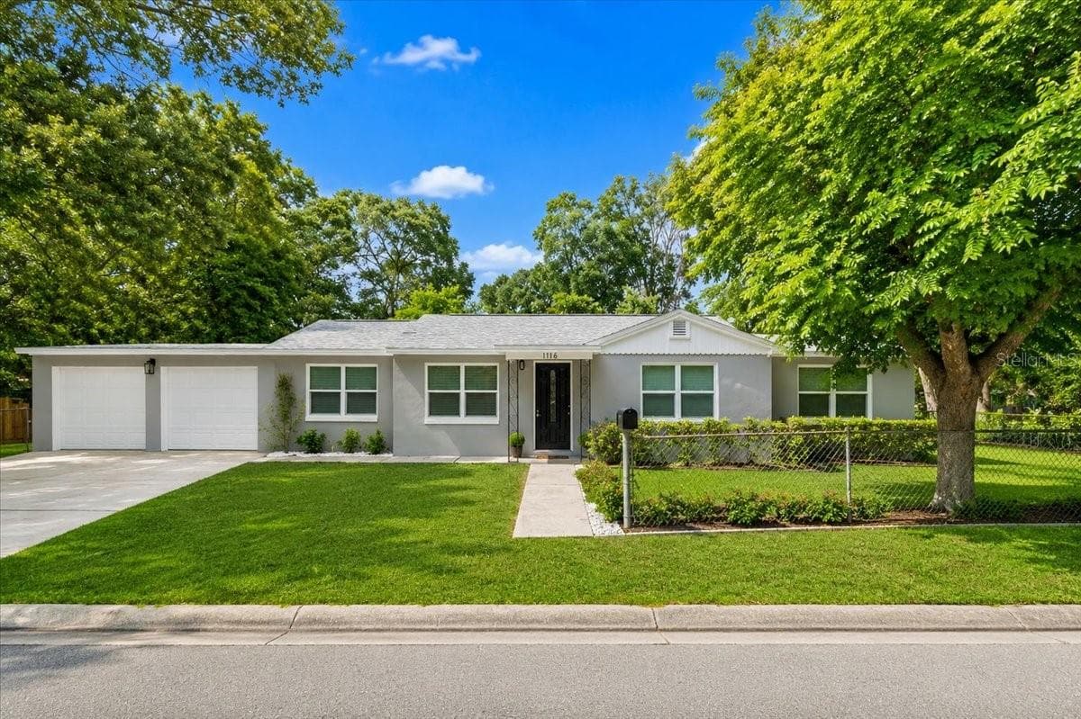 1116 NW 32ND AVE