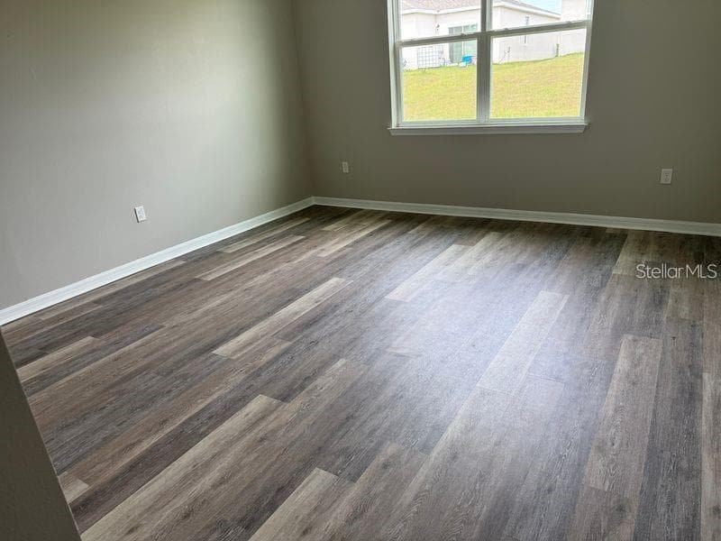 Single Family Residence at 3345 CURLEW AVE, LEESBURG, photo 5 of 36