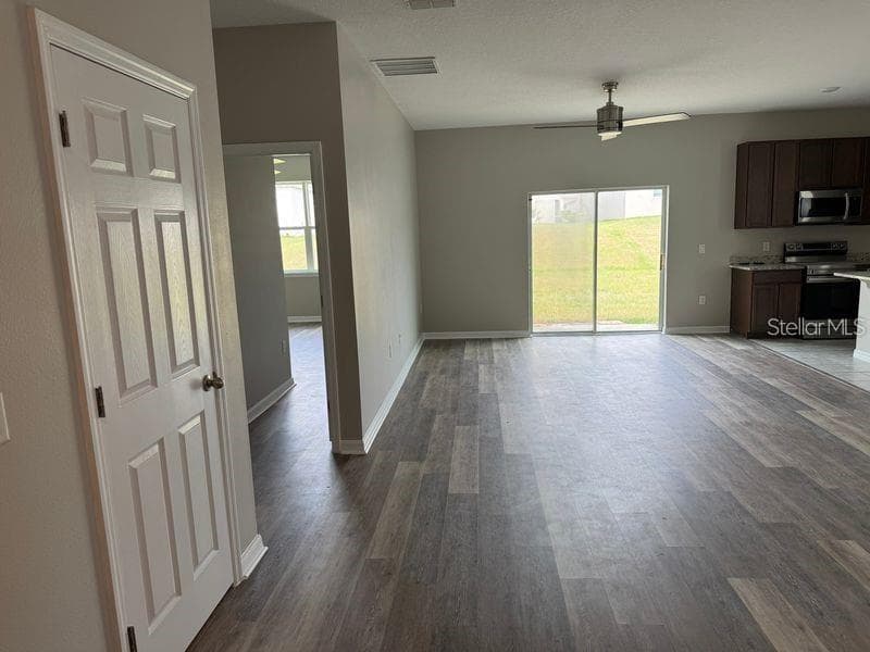 Single Family Residence at 3345 CURLEW AVE, LEESBURG, photo 11 of 36