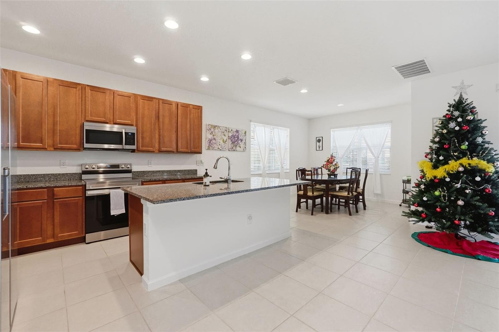 Single Family Residence at 4454 MONADO DR, KISSIMMEE, photo 16 of 54