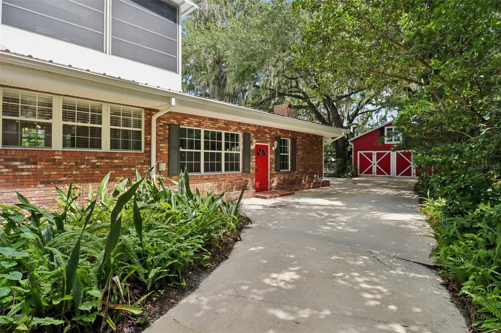 Single Family Residence at 649 GLENWAY DR, SANFORD, photo 8 of 52
