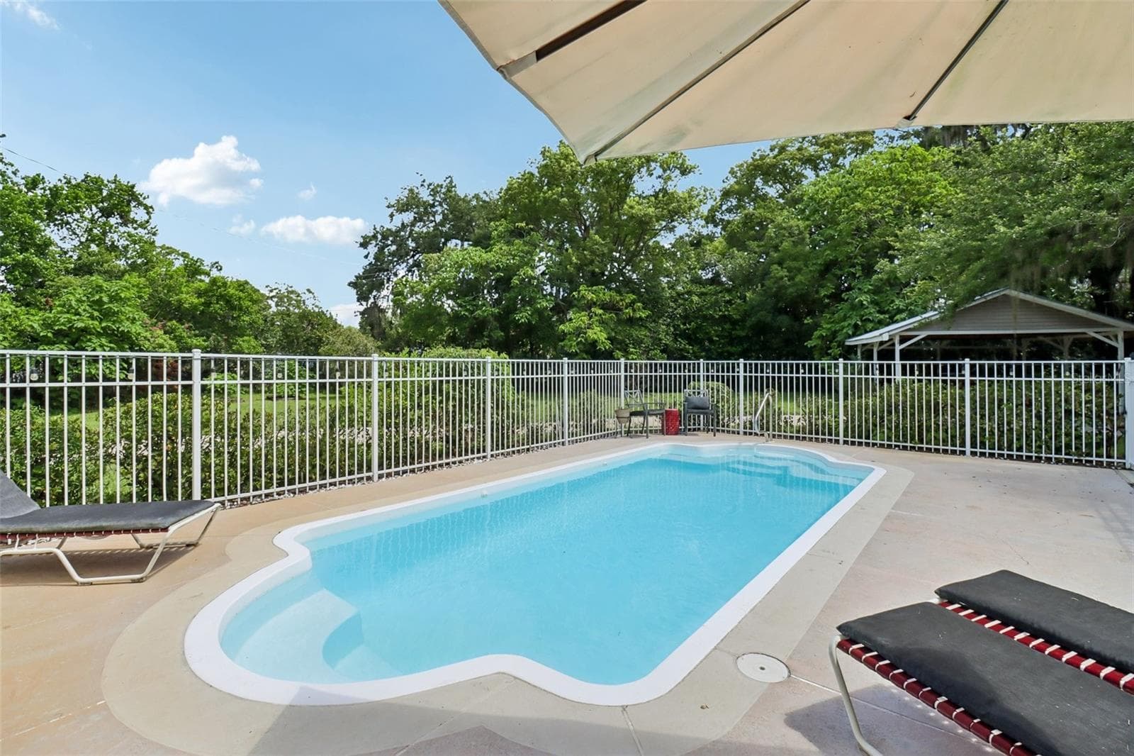 Single Family Residence at 649 GLENWAY DR, SANFORD, photo 44 of 52
