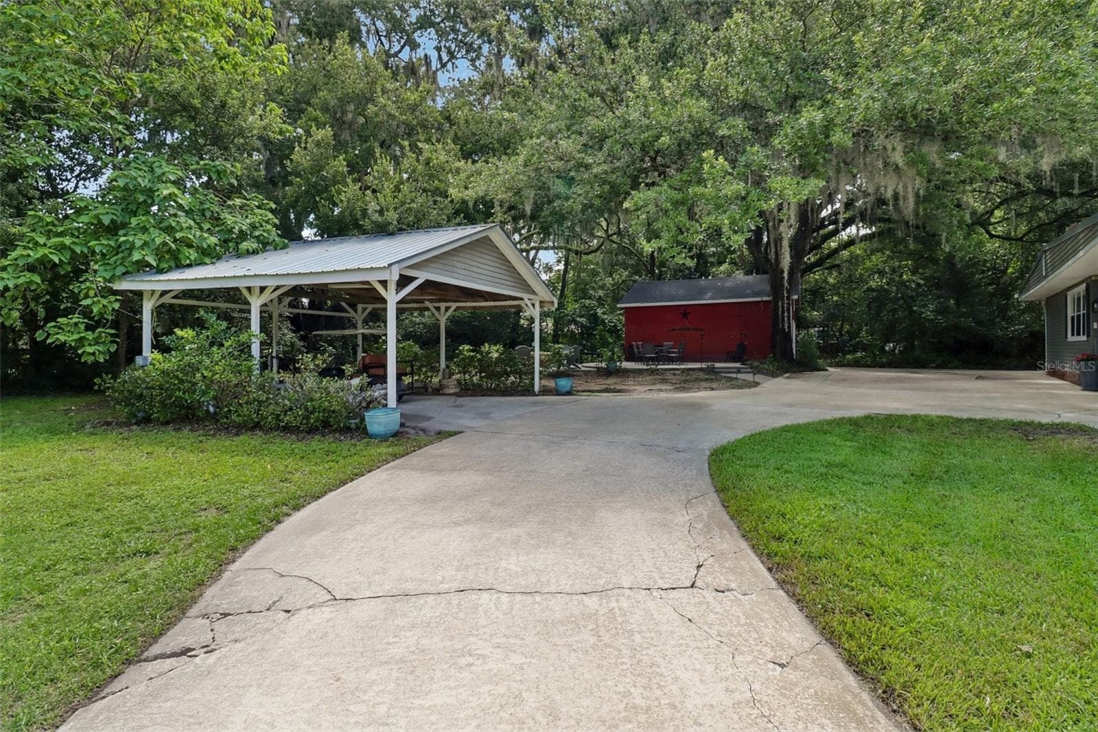 Single Family Residence at 649 GLENWAY DR, SANFORD, photo 46 of 52