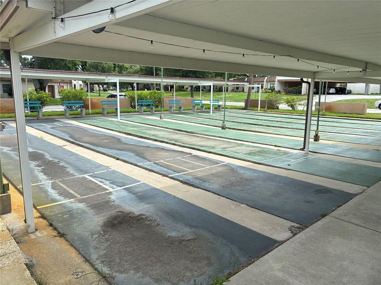 Shuffleboard Courts - 2968 FLINT DR S, CLEARWATER