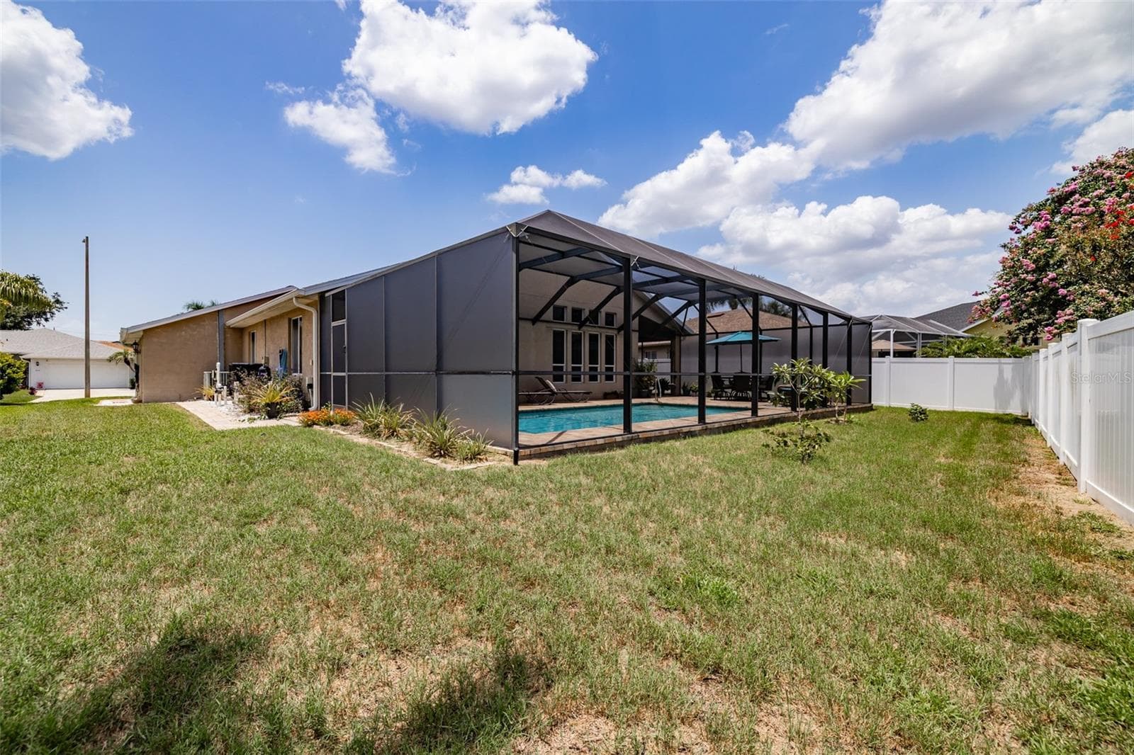 Single Family Residence at 1617 VISTOSO LN, SUN CITY CENTER, photo 37 of 39