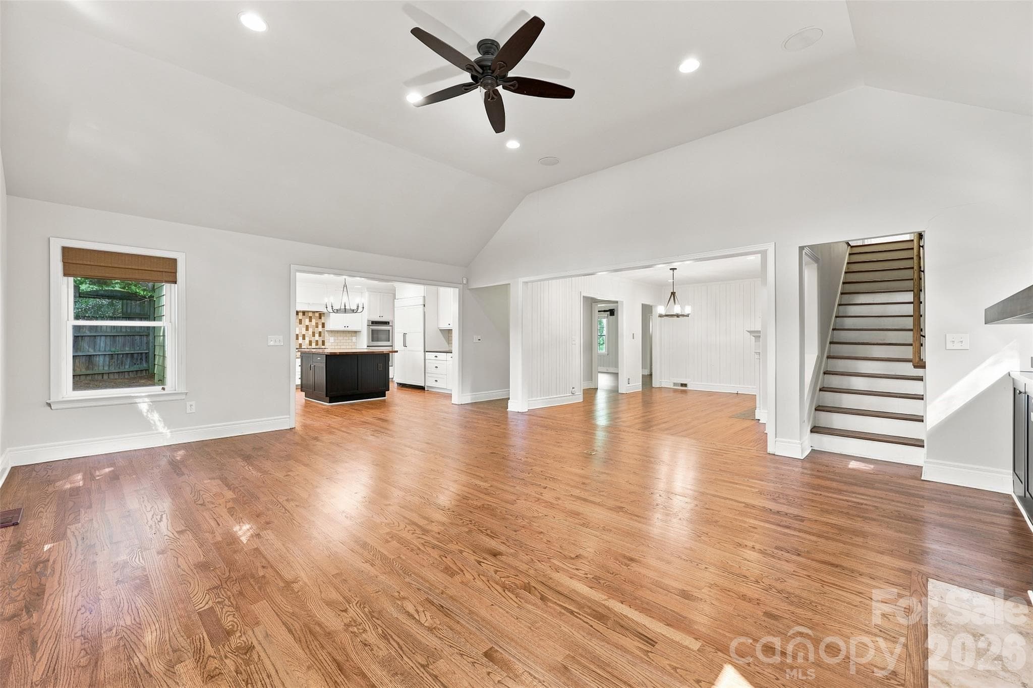 Single Family Residence at 4467 Woodlark Lane, Charlotte, photo 8 of 48