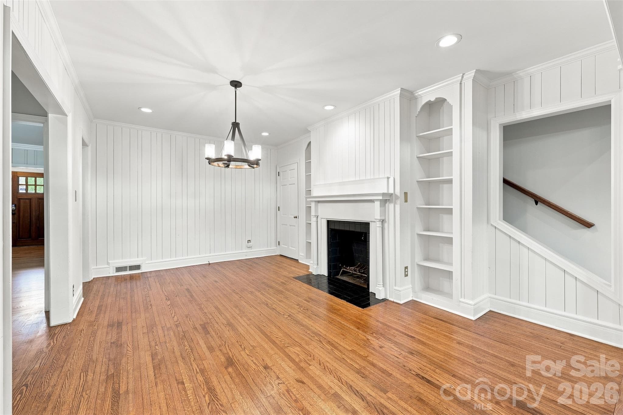 Single Family Residence at 4467 Woodlark Lane, Charlotte, photo 11 of 48