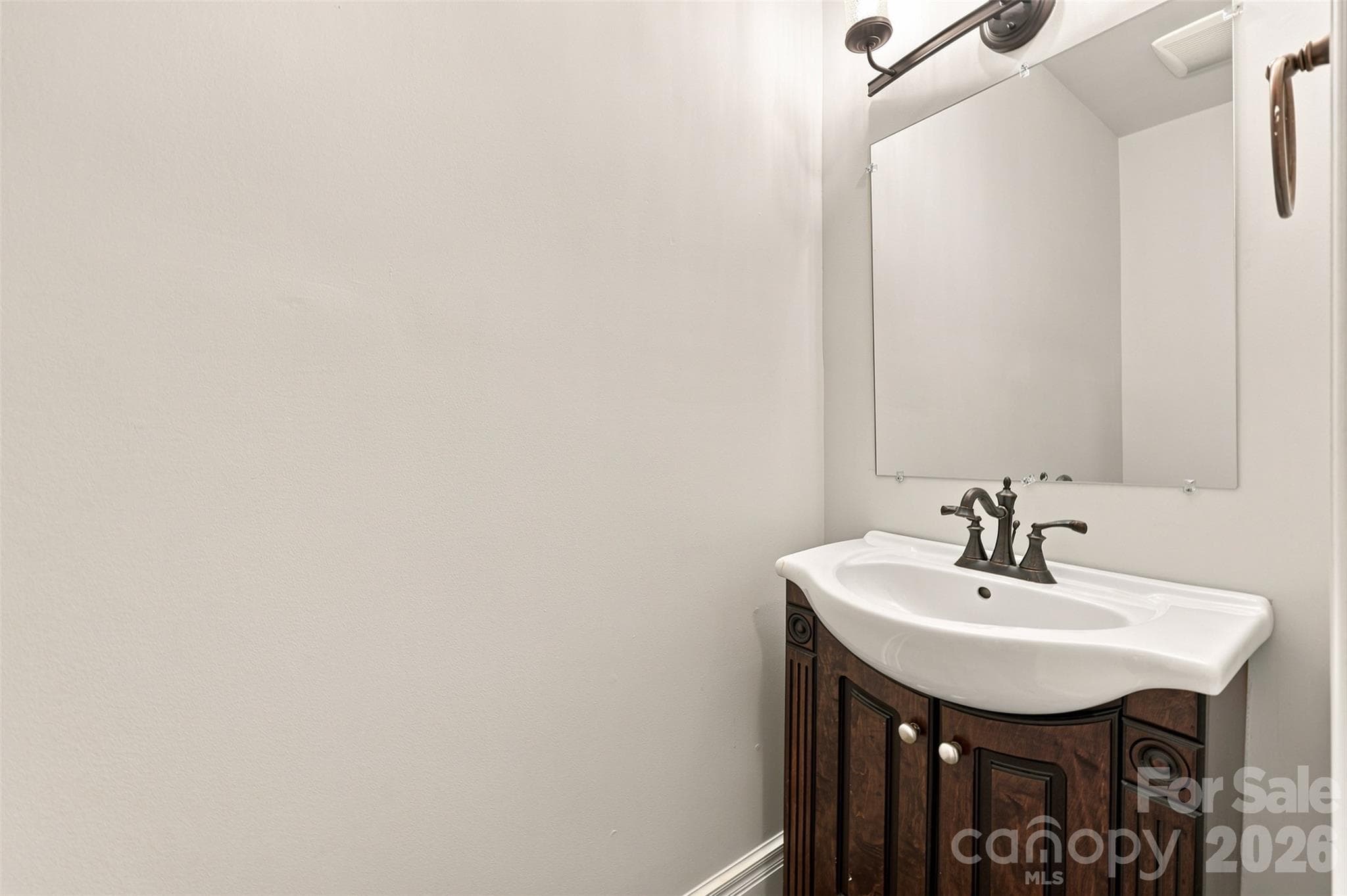 Single Family Residence at 4467 Woodlark Lane, Charlotte, photo 23 of 48